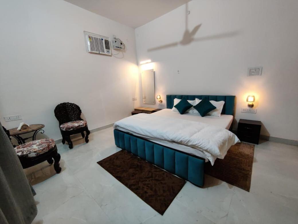 Gc Farms Villa Ayodhya Exteriör bild