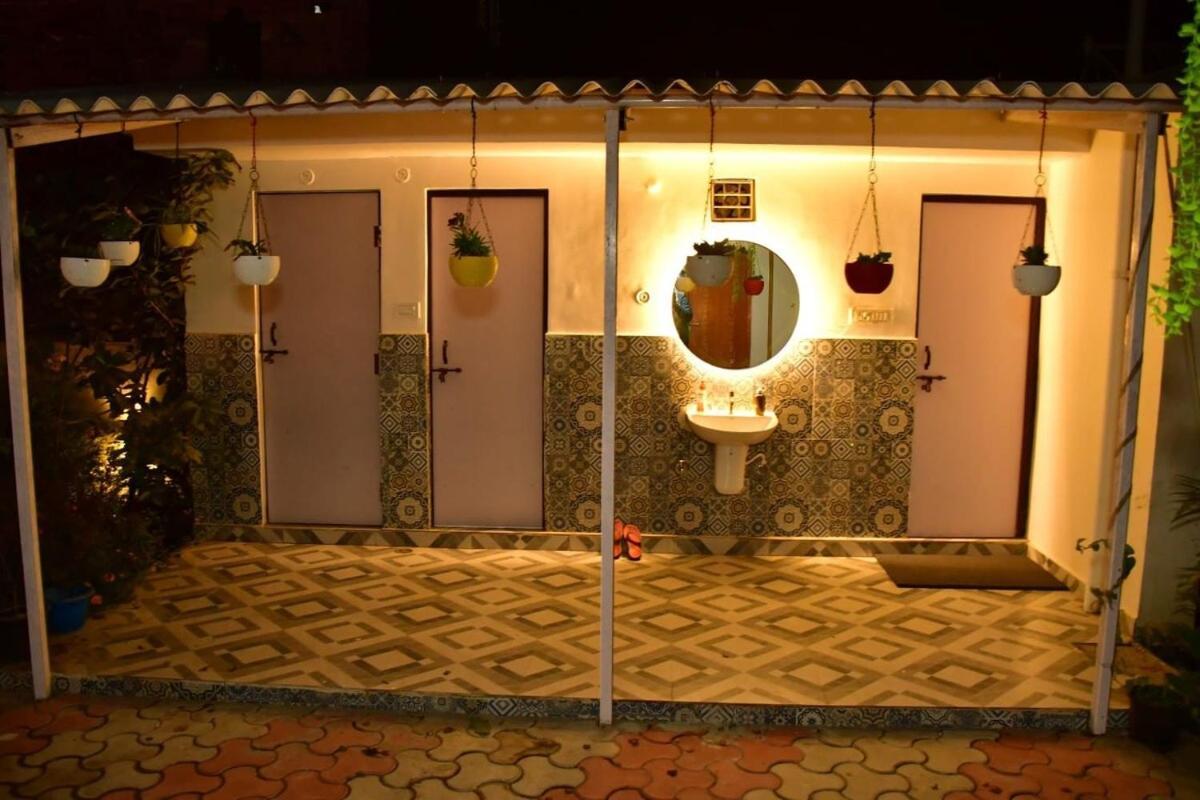 Gc Farms Villa Ayodhya Exteriör bild